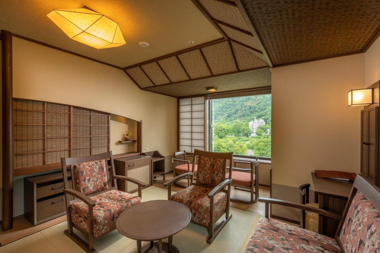 Jozankei Onsen Yurakusoan Hotel Sapporo Bagian luar foto