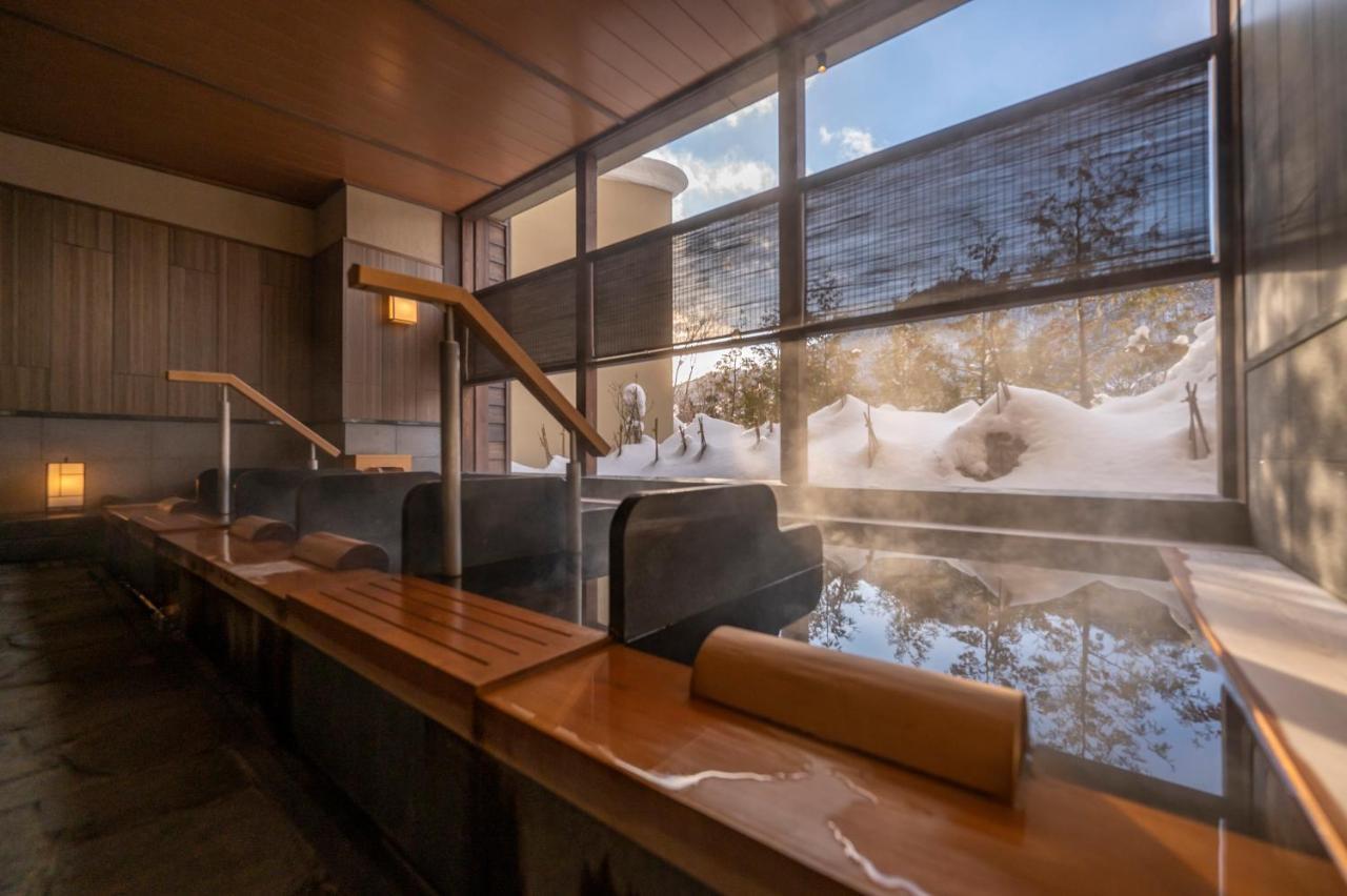 Jozankei Onsen Yurakusoan Hotel Sapporo Bagian luar foto