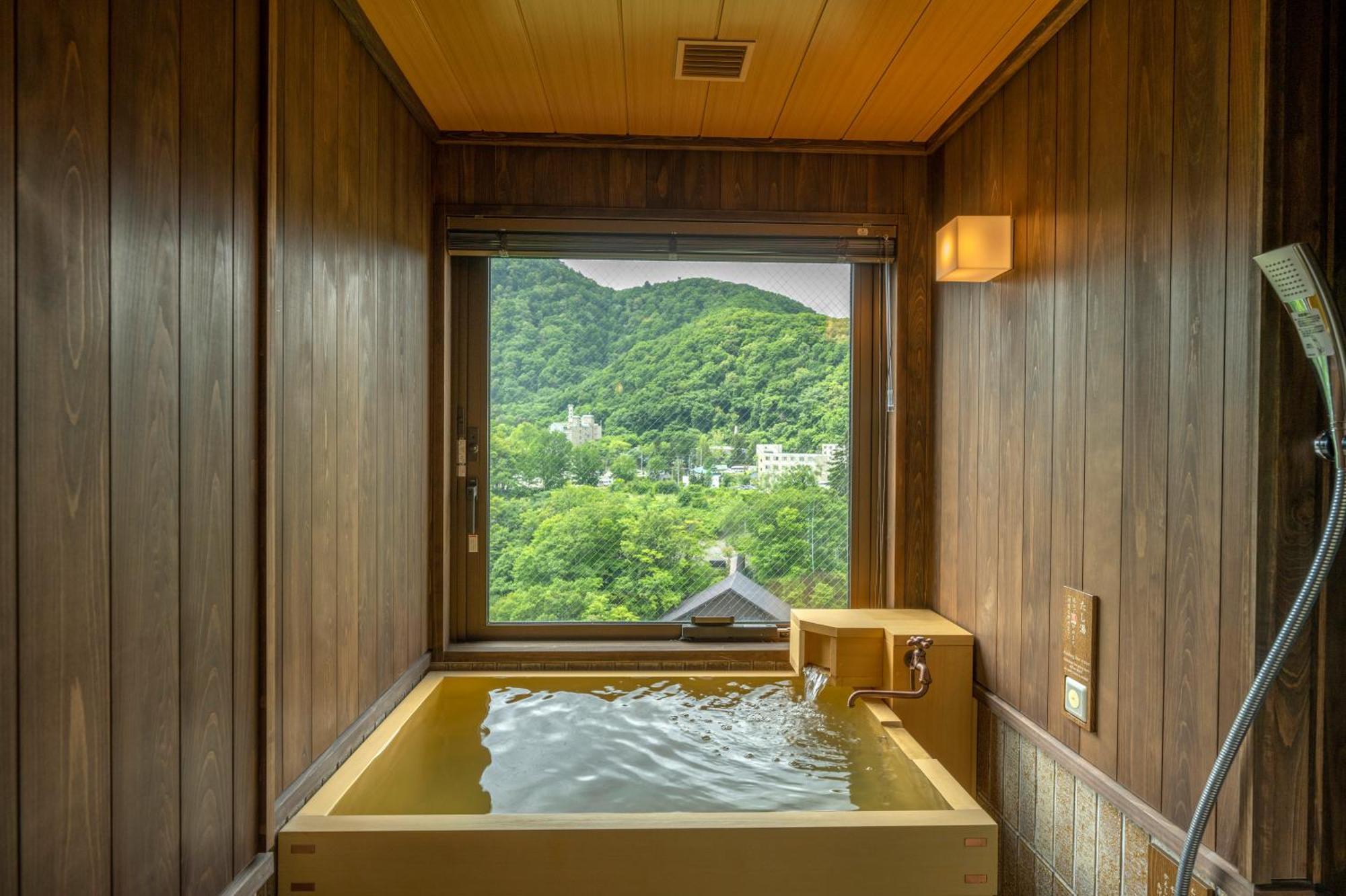 Jozankei Onsen Yurakusoan Hotel Sapporo Bagian luar foto