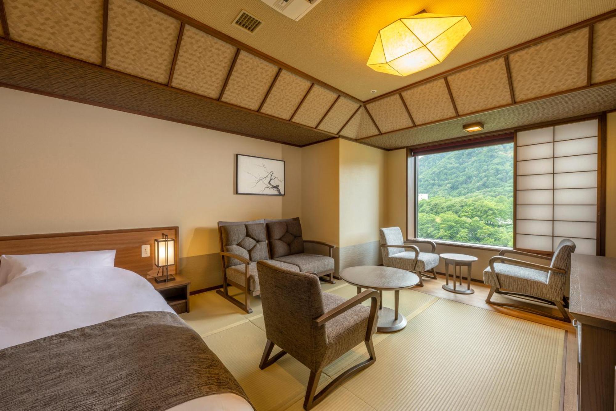 Jozankei Onsen Yurakusoan Hotel Sapporo Bagian luar foto